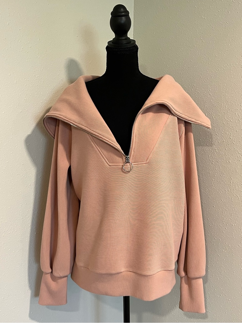 Varley Dusty Pink  Foldover Collar Pullover-Medium